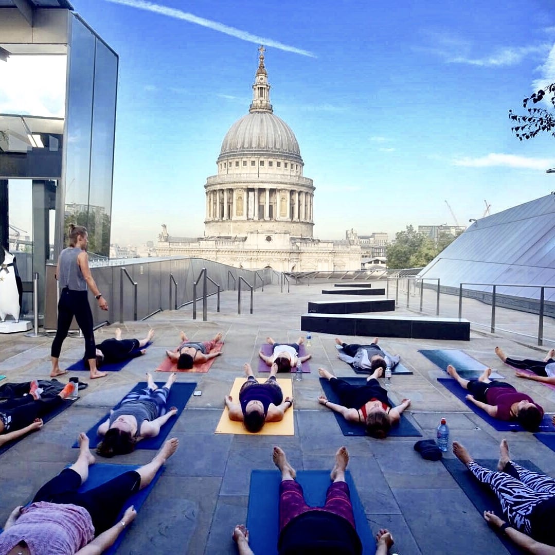 Rooftop Yoga in London [complete with all info]